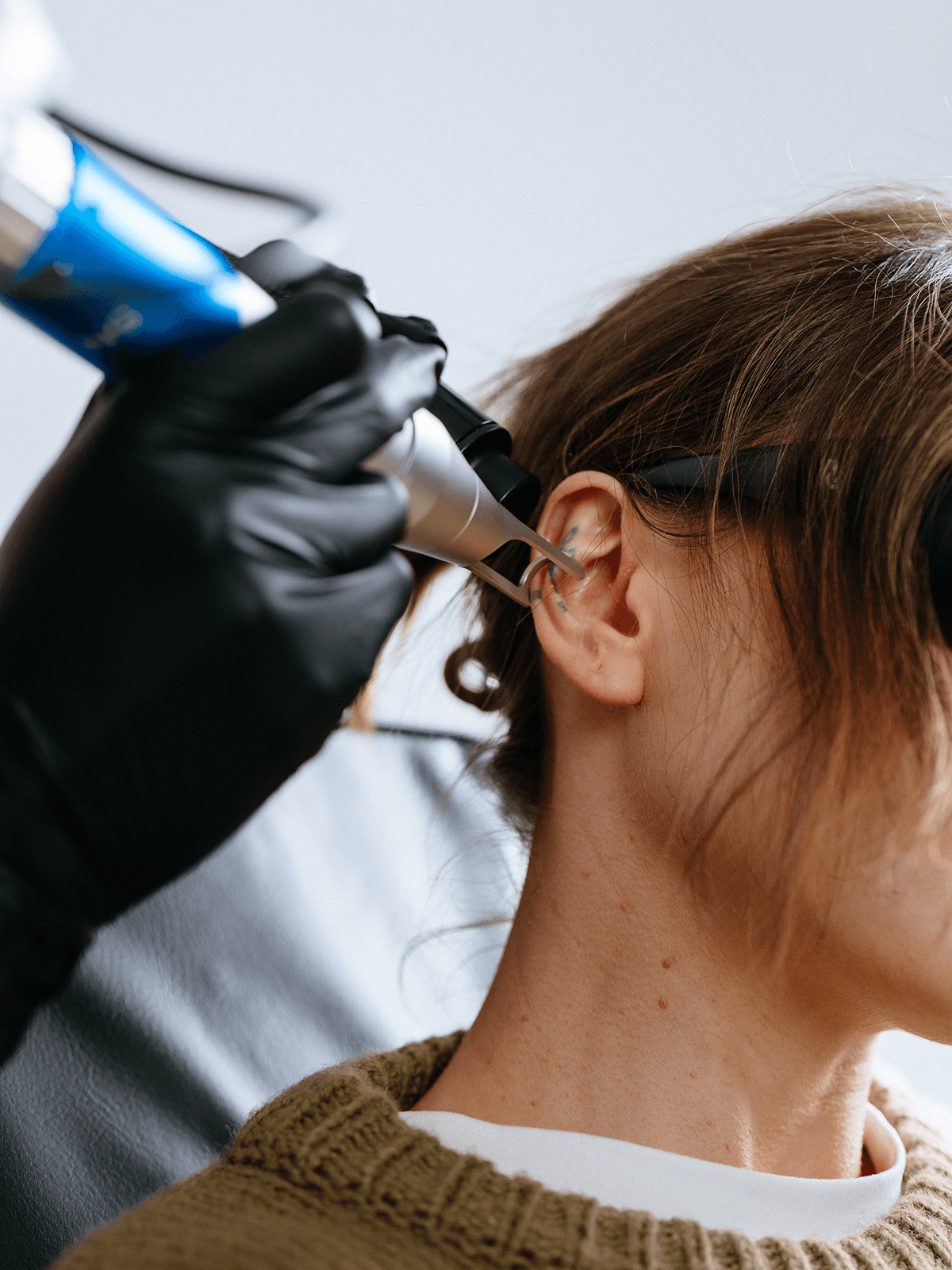 Modestic Edge — a precise treatment in the salon