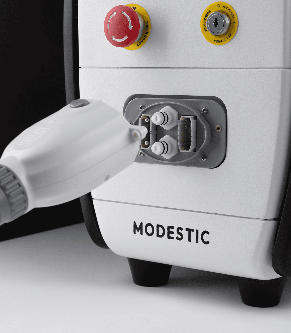 Modestic connectors and base