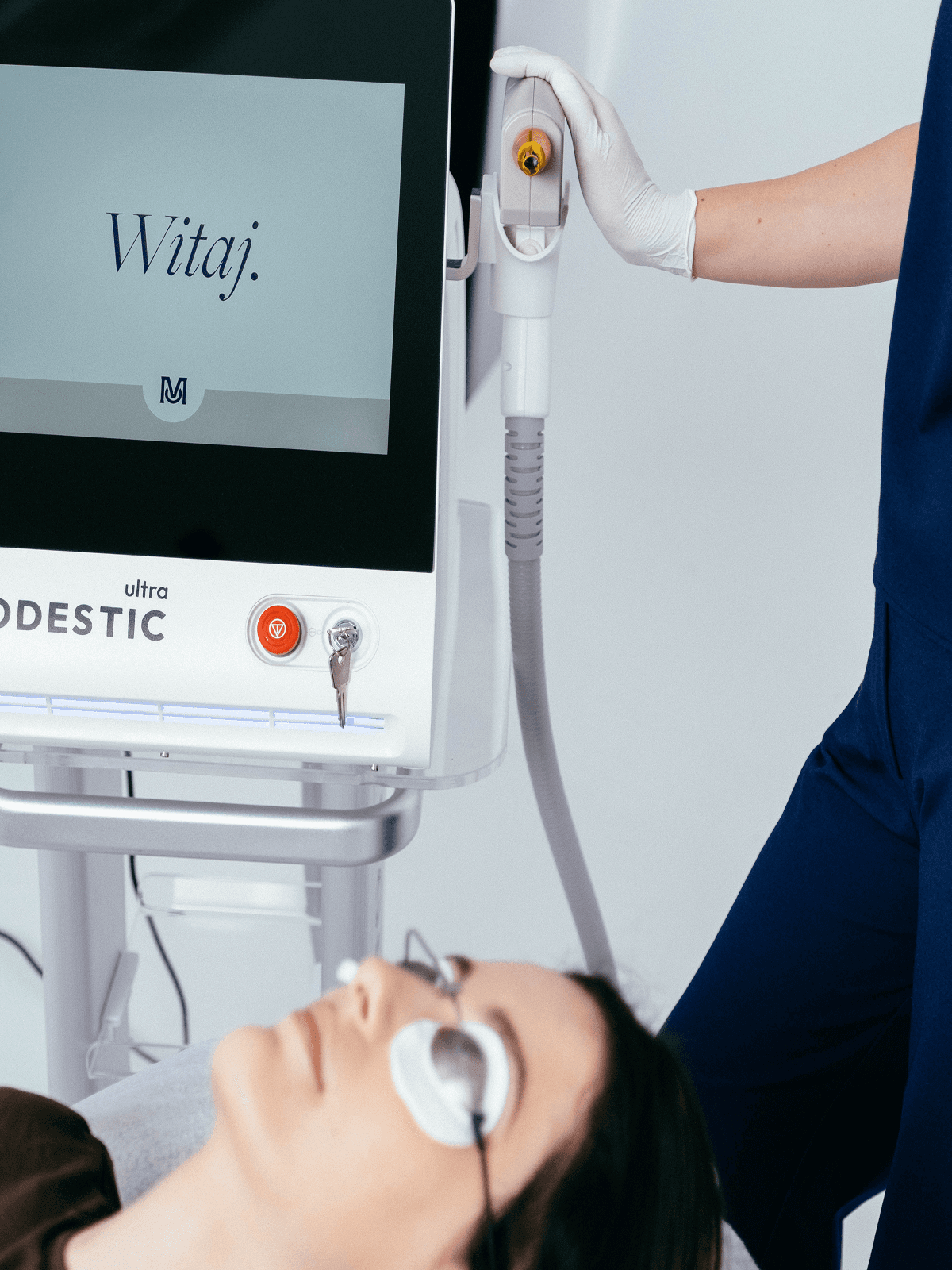 Modestic Ultra laser treatment in the salon