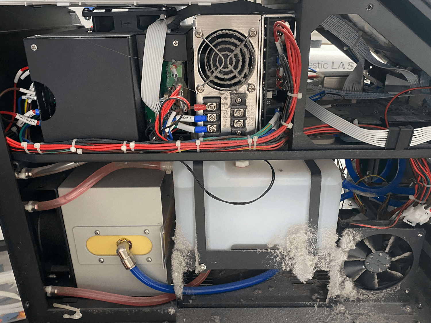 Photo of the device BEFORE servicing