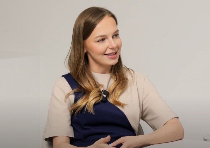 Martyna, ambasadorka marki Modestic, opowiada o swojej pracy i doświadczeniu w laserowym usuwaniu makijażu permanentnego